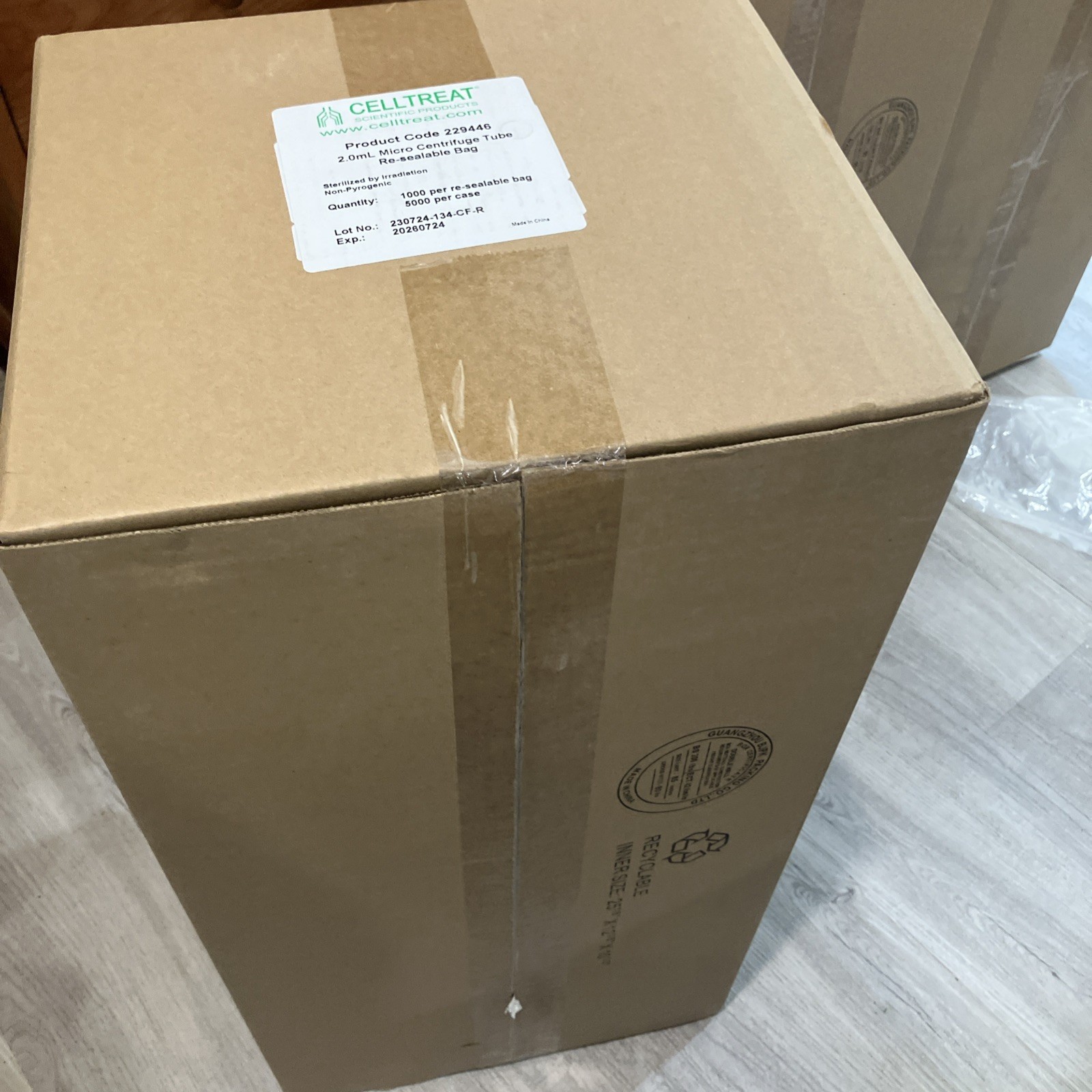 NEW CELLTREAT 229446 2.0 Micro Centrifuge Tube 1CS/5000. SHORT DATED Exp. 07/26.