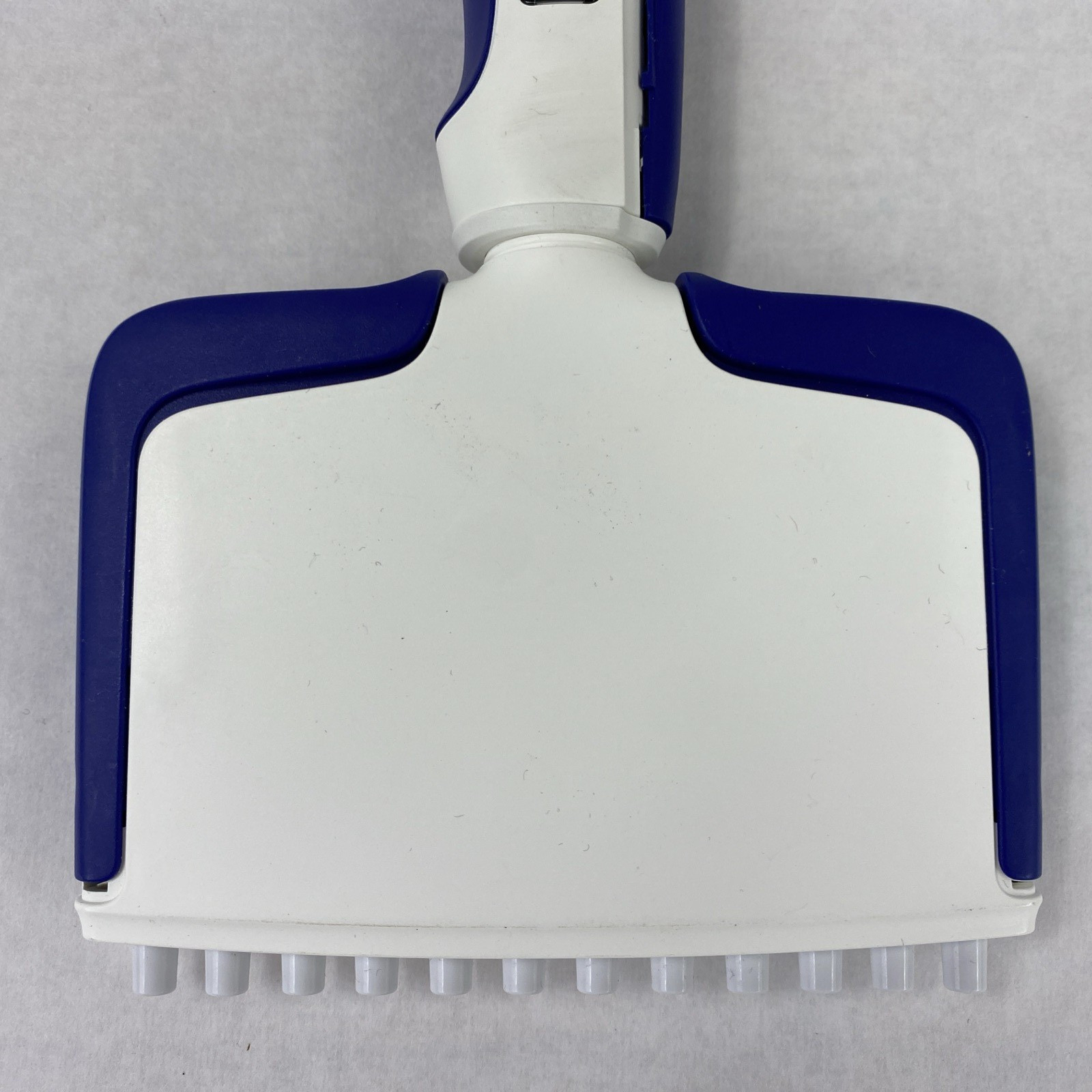 FisherBrand Elite 30-300 uL Multichannel 12 Channel Pipette