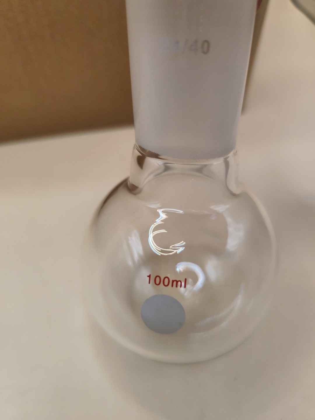 Case Of 10 Pieces 100ml 24/40 Round Bottom Flask