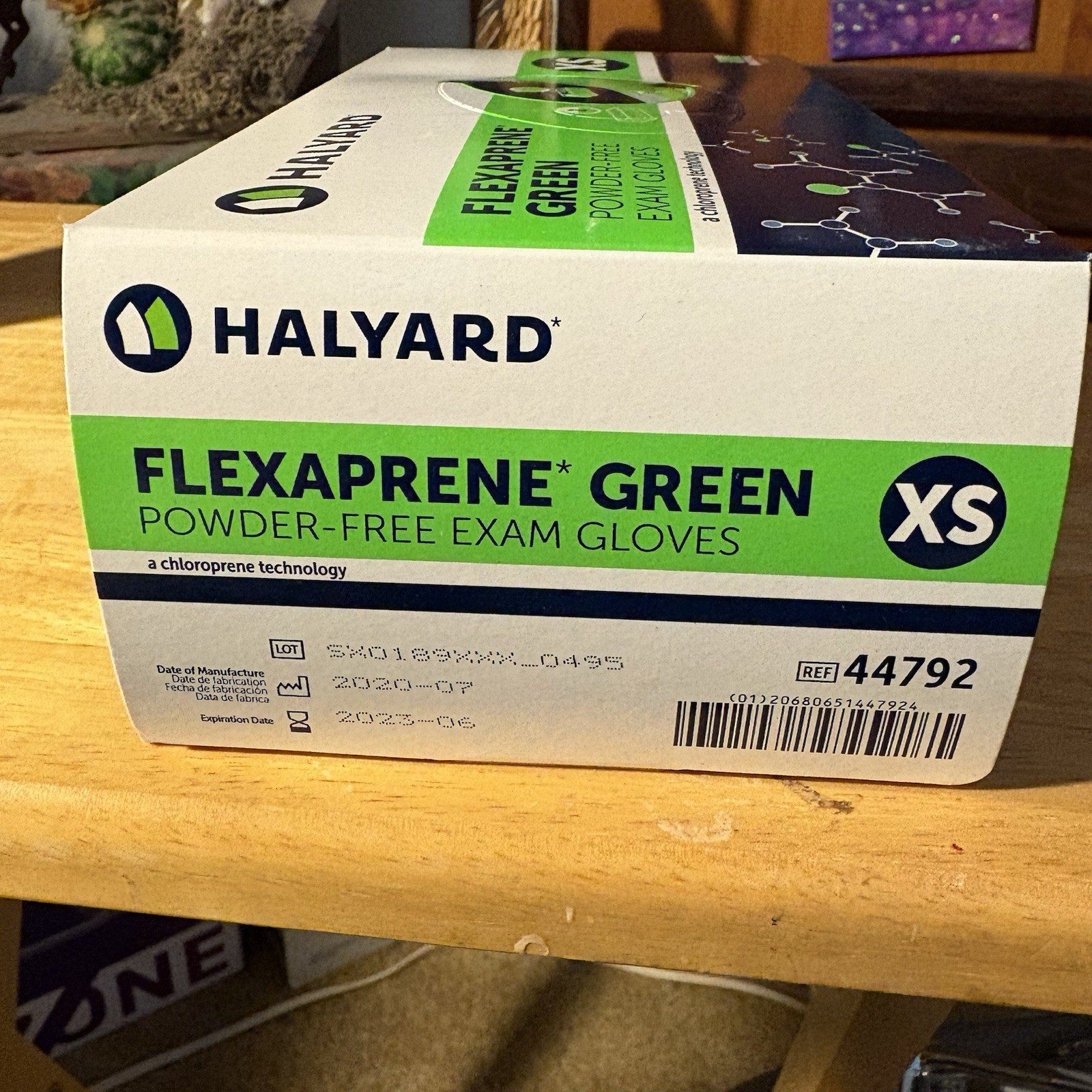 Halyard FLEXAPRENE* GREEN Exam Gloves 44792 – 1 BOX of 200 X-SMALL