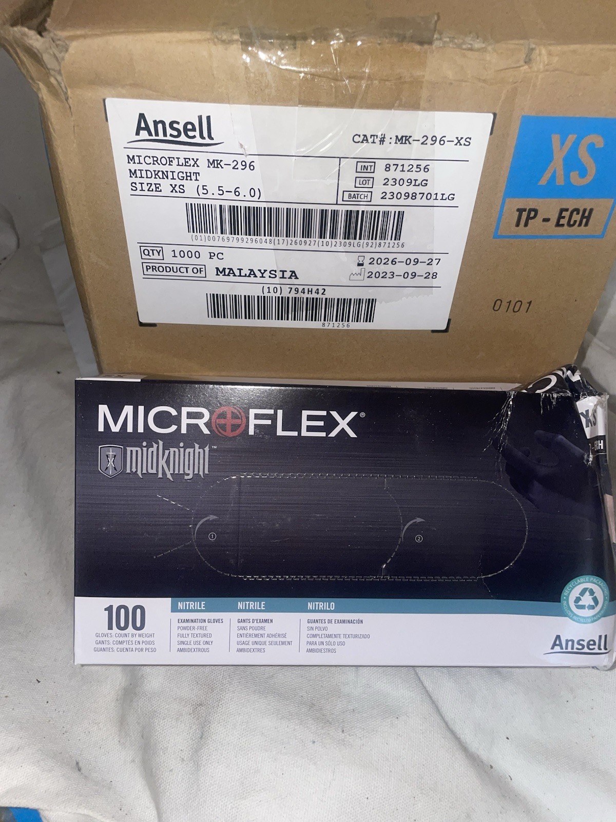 Qty 1000 Gloves Ansell Microflex Mid Knight Nitrile Gloves Size XS (Extra Small)