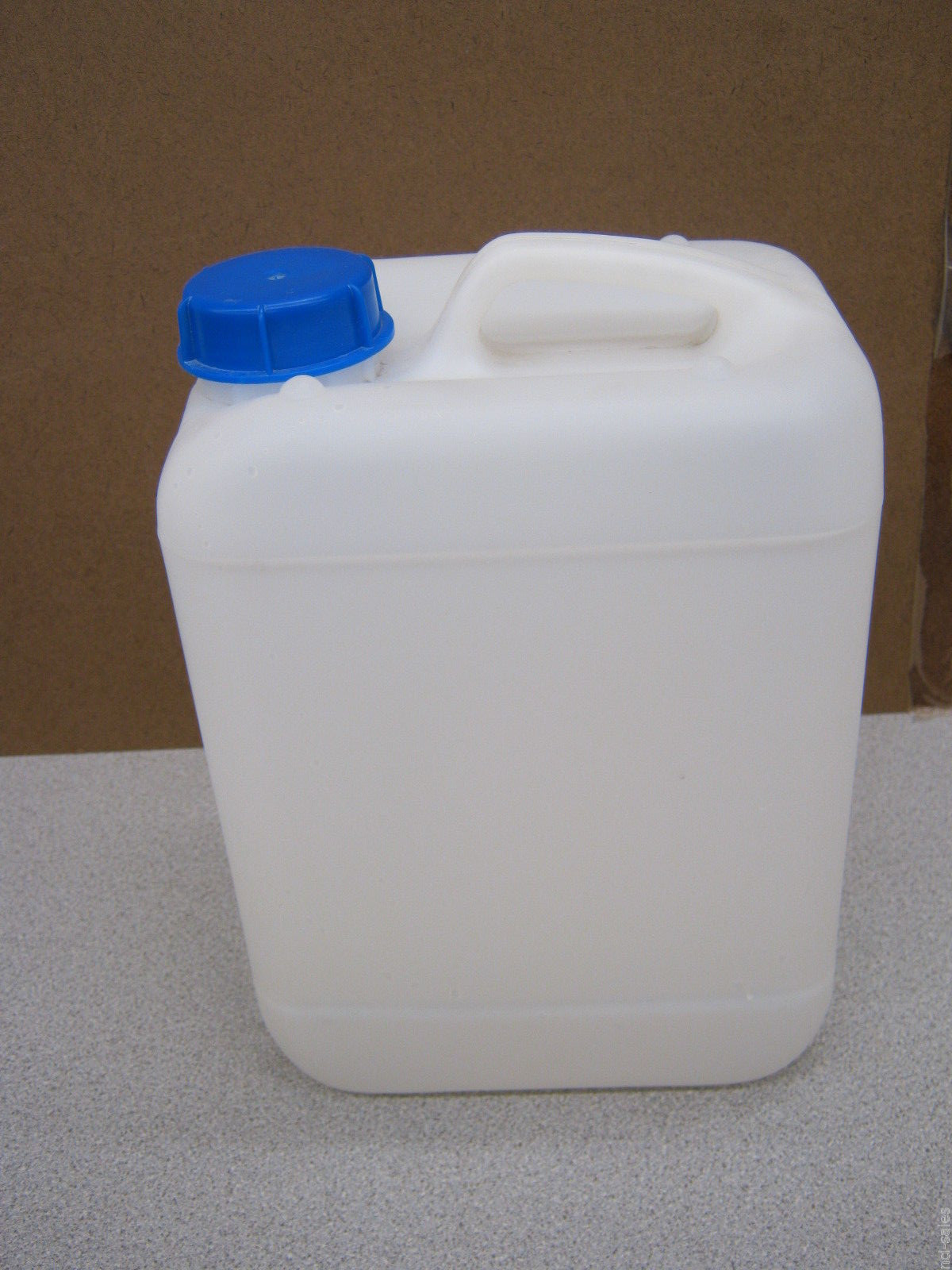 FISHER SÖHNE AG 550-K4 5 LITER HIGH DENSITY POLYETHYLENE CANISTER