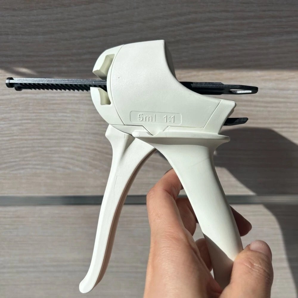 1pcs Dental Impression Dispenser Mixing Dispensing Delivery Gun 5ml Mixer 1:1