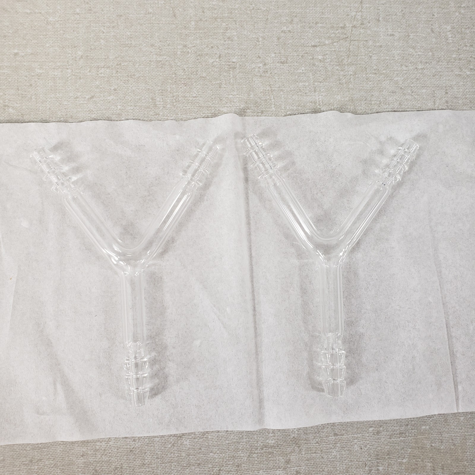 UNBRANDED Borosilicate Glass, 2 3mm Y-Shapes and 2 4mm T-Shapes