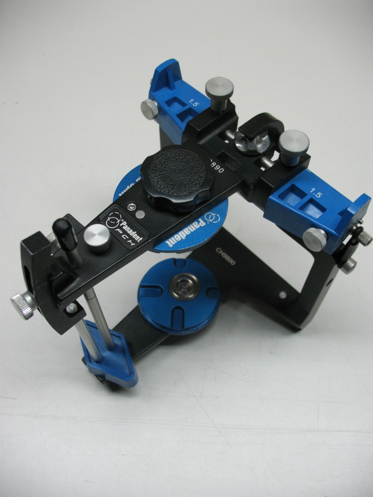 PANADENT PCH MAGNETIC DENTAL ARTICULATOR / KOIS FACEBOW ANALYZER, TABLE & PLATES