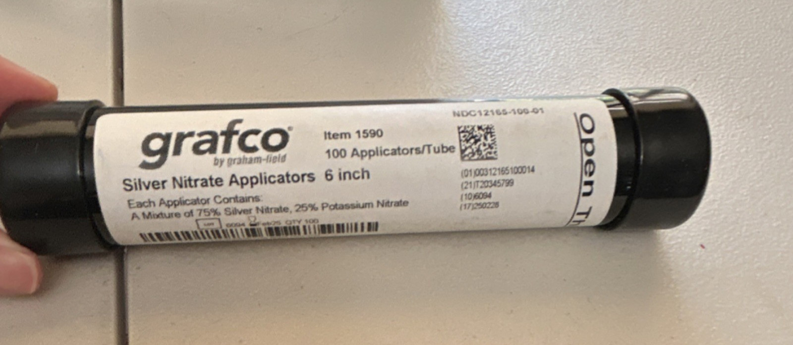 GRAFCO Silver Nitrate Applicators 6″ Sticks – 100PCS – 1590 – Exp 01/2028+