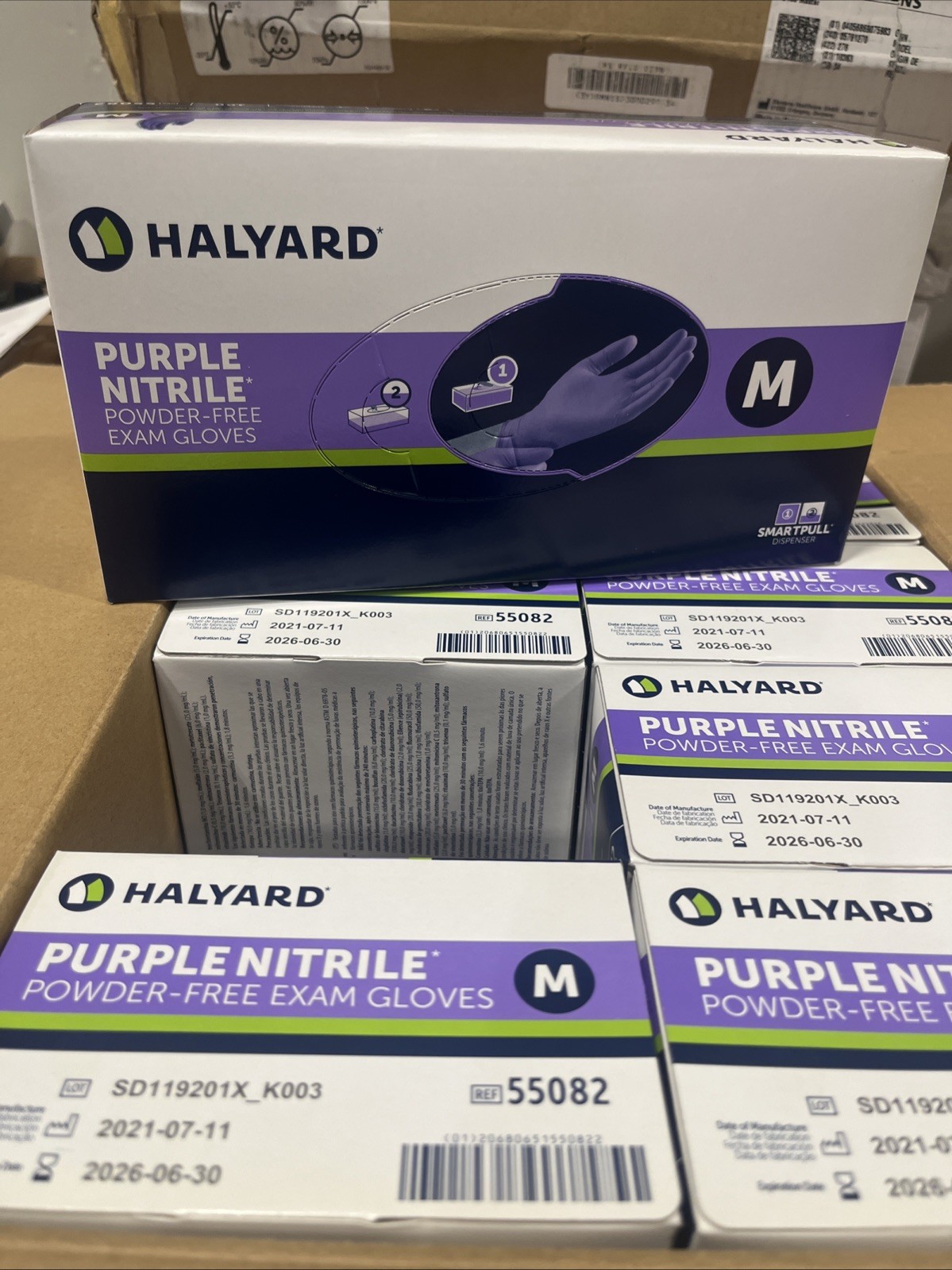 Case of 1000 – HALYARD Purple Nitrile Medium Gloves, Powder-Free 55082, Exp 6/26