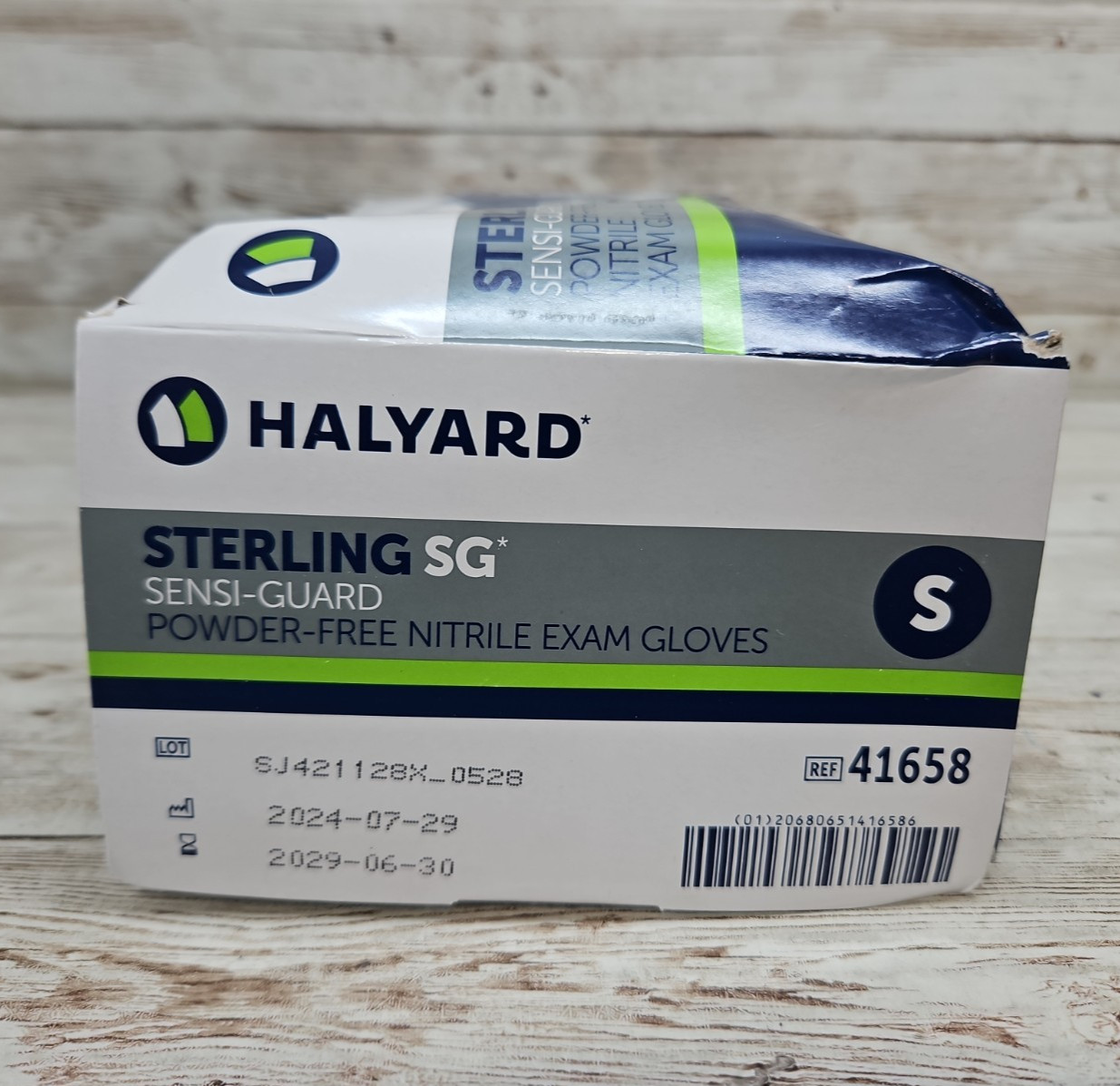 Halyard Sterling SG Nitrile Exam Gloves *6 CRUSHED Boxes* Size: SMALL Exp: 6/29