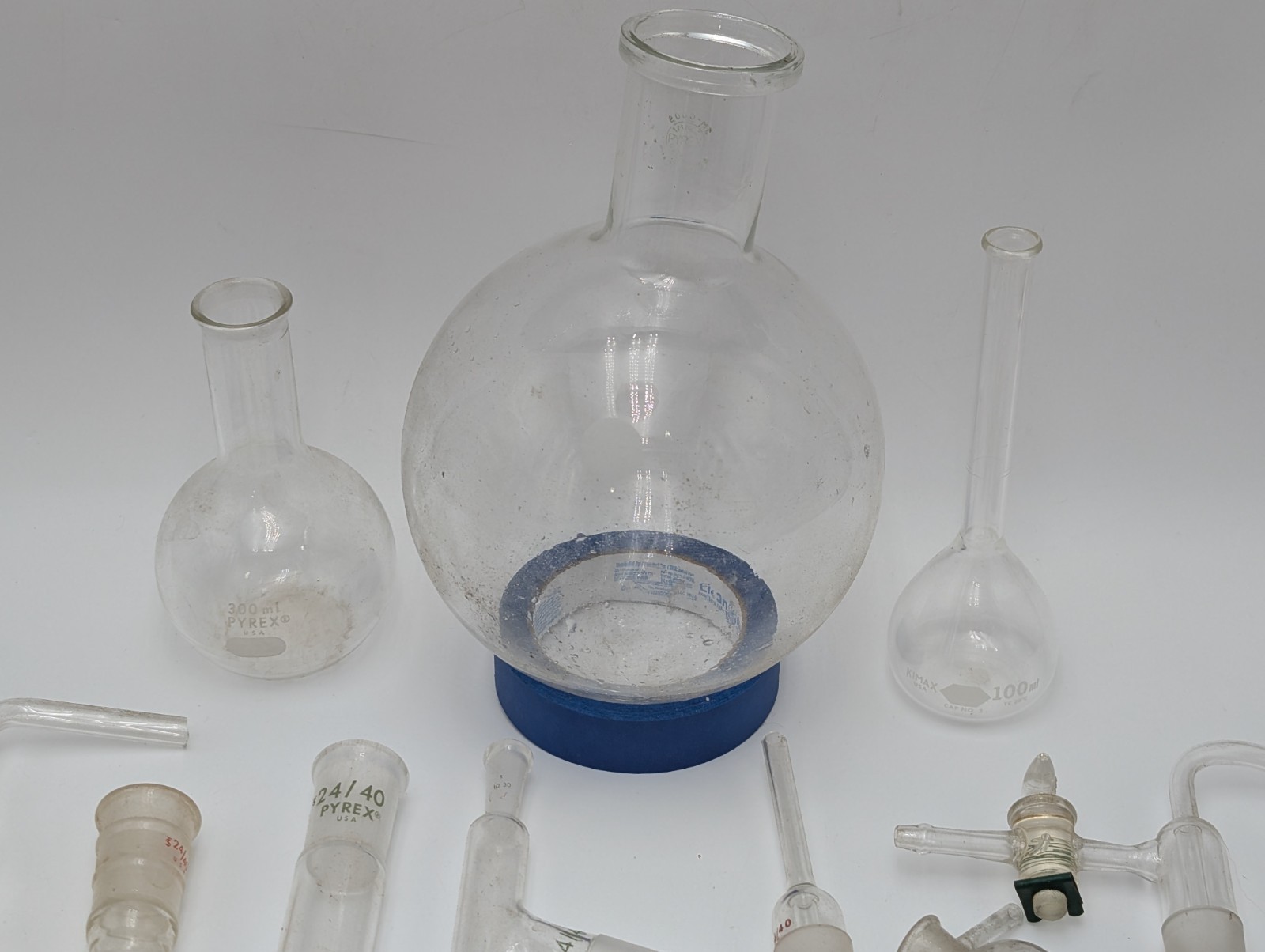 Lot of Vintage Laboratory Glassware 21pcs (Pyrex) Connectors + More