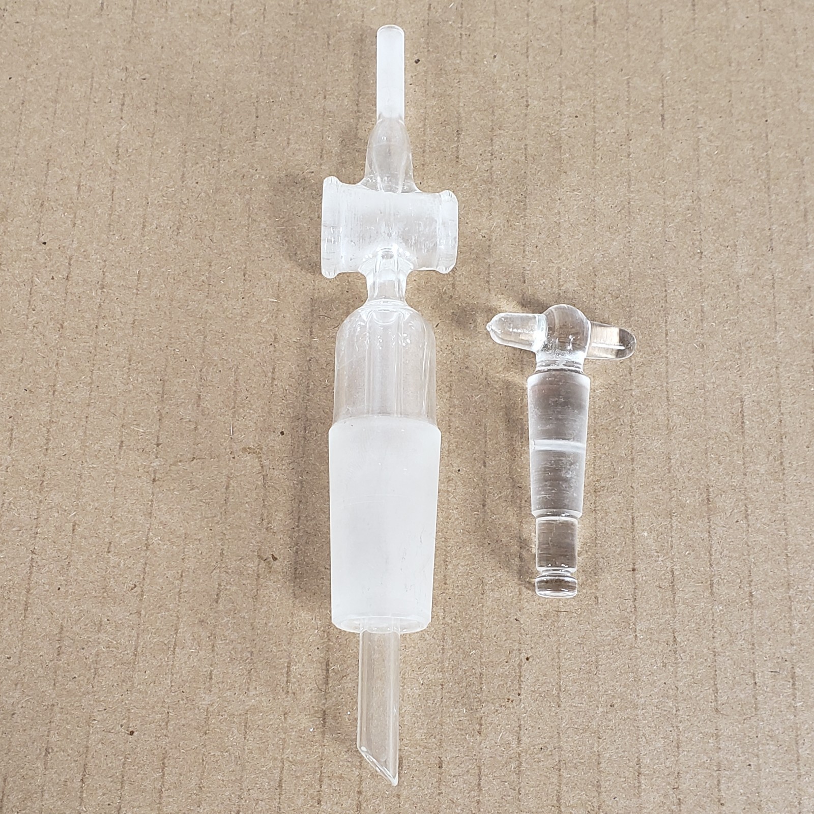 Unbranded Straight 24/40 Outer Joint To 1/4″ Straight Tube Gas Inlet Adapter