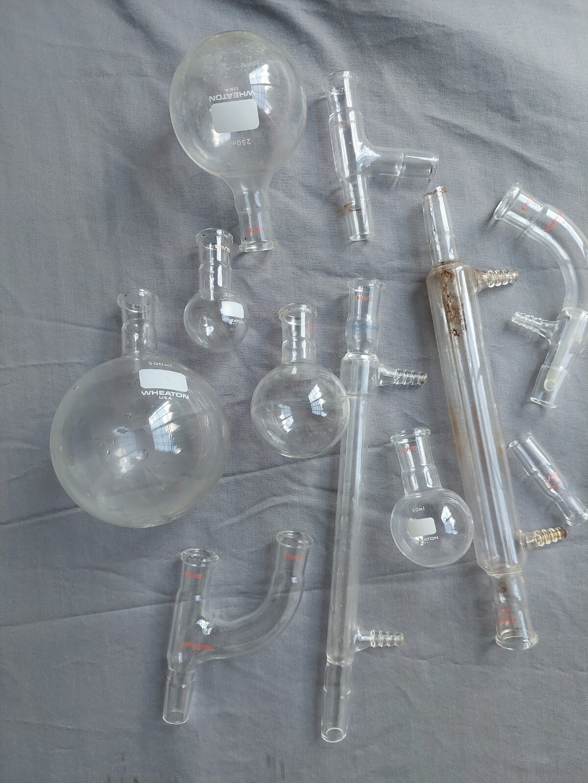 19/22 WHEATON® Micro Organic Chemistry Kit 11 pcs Leibig Condenser, flasks, more