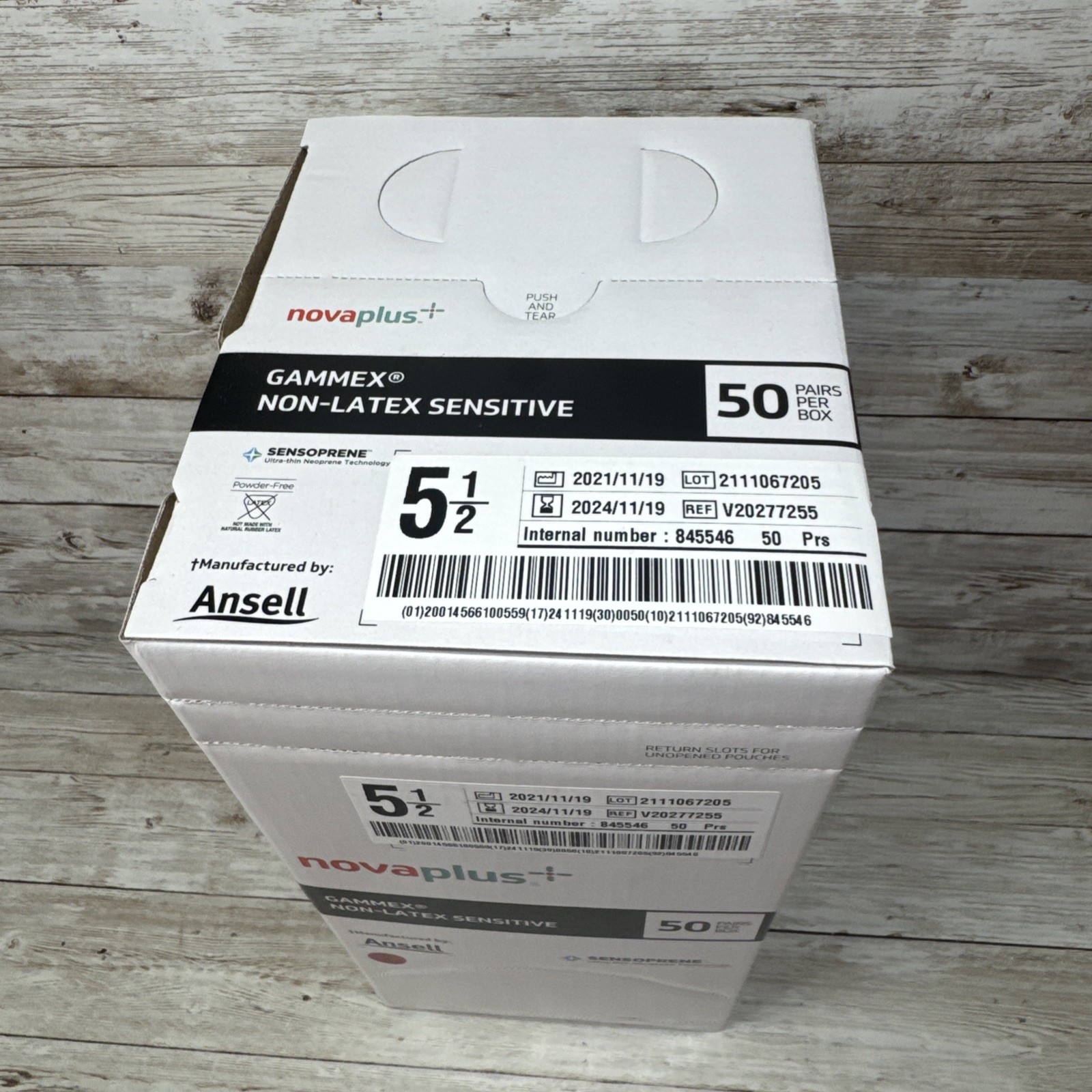 Gammex NovaPlus Non-Latex SENSITIVE Surgical Glove *1 Box* Size: 5.5 *See Date*