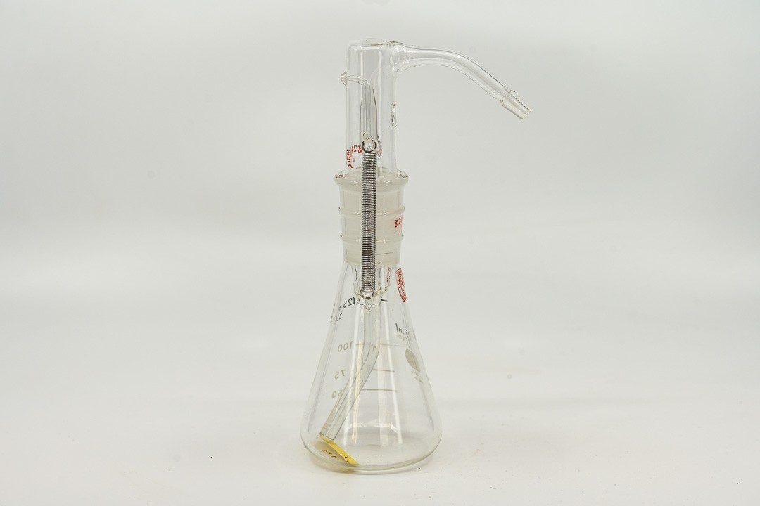 Vintage SGA Scientific Glass Midget Impinger Gas Washing Bubbler Bottle 24/40