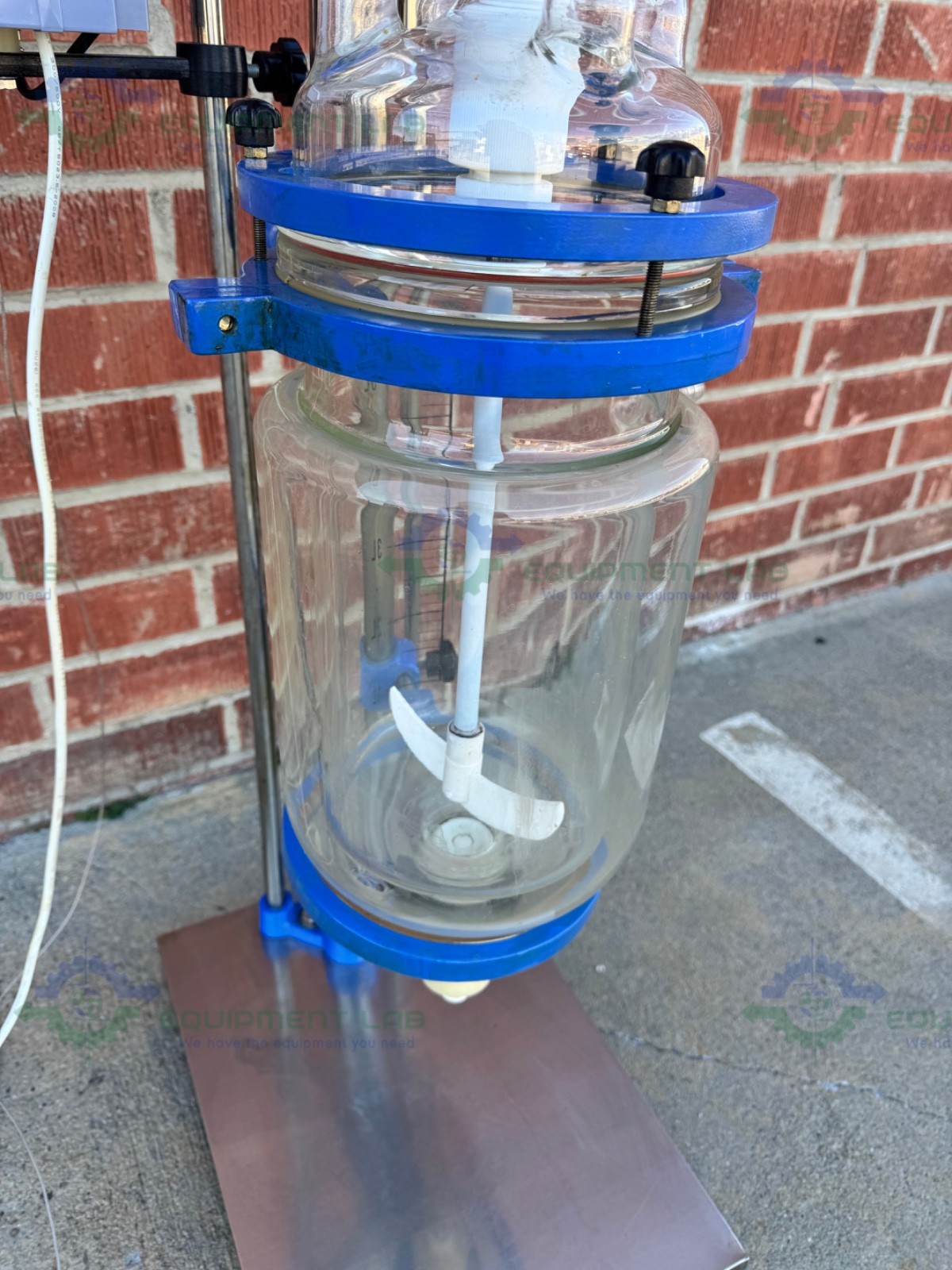 China 5 Liter Jacketed Glass Reactor w/ China Overhead Stirrer