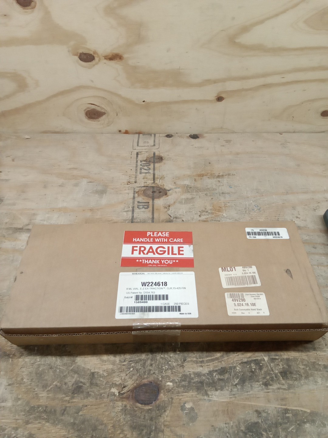 Wheaton W224618 8 ML Vial E-Z EX- Traction Clr 15-425 FIN Case Of 250