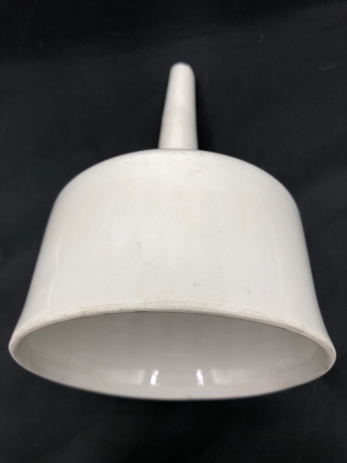 COORSTEK Porcelain 165mm L 108mm ⌀ 320 mL Buchner Vacuum Filter Funnel 60243