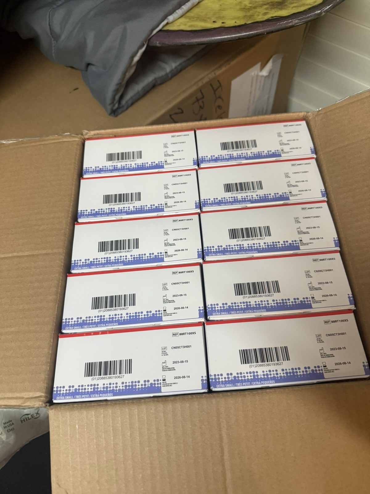 Cardinal Health Nitrile Gloves, Size XS, 1000 count