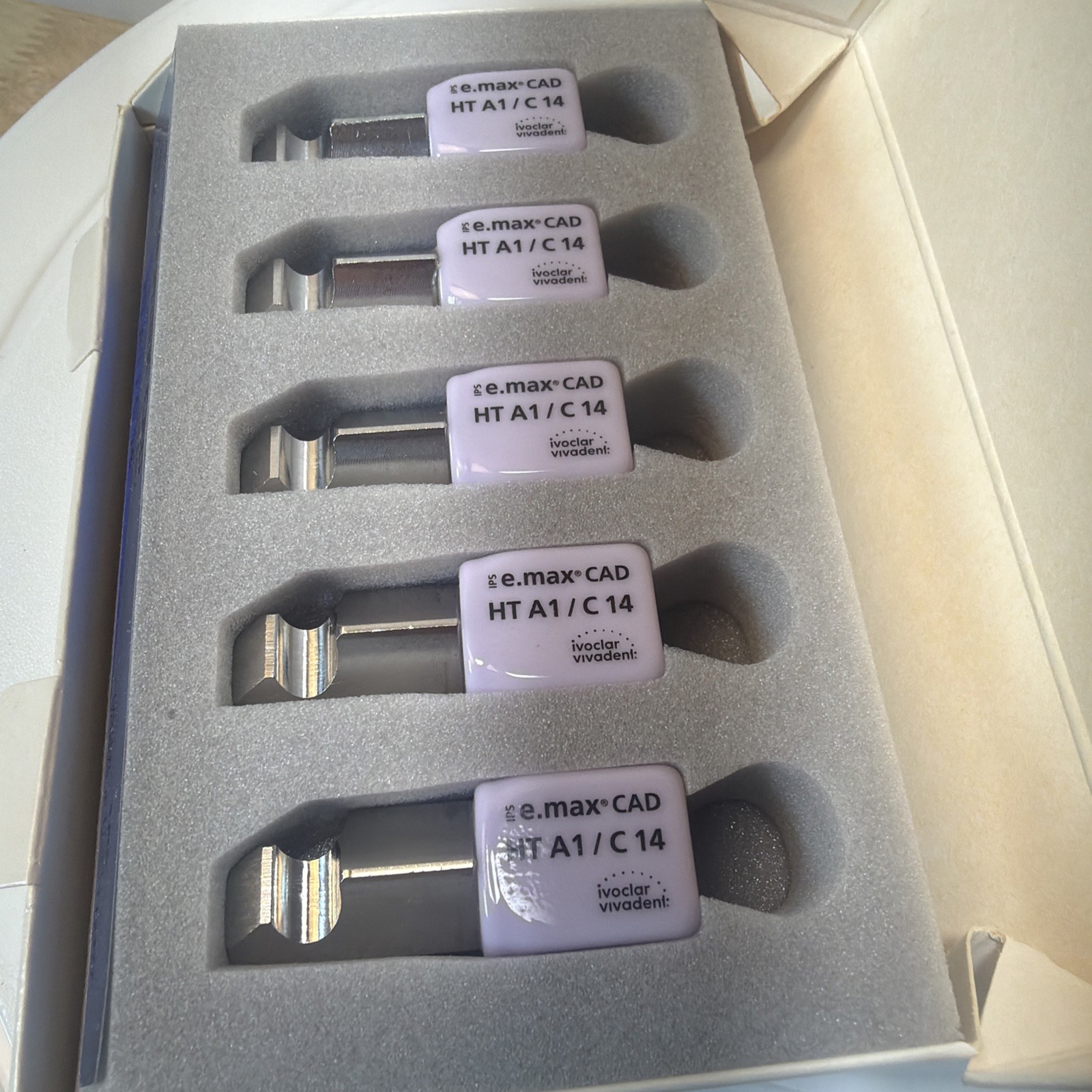 Ivoclar IPS e.max CAD HT A1 C 14