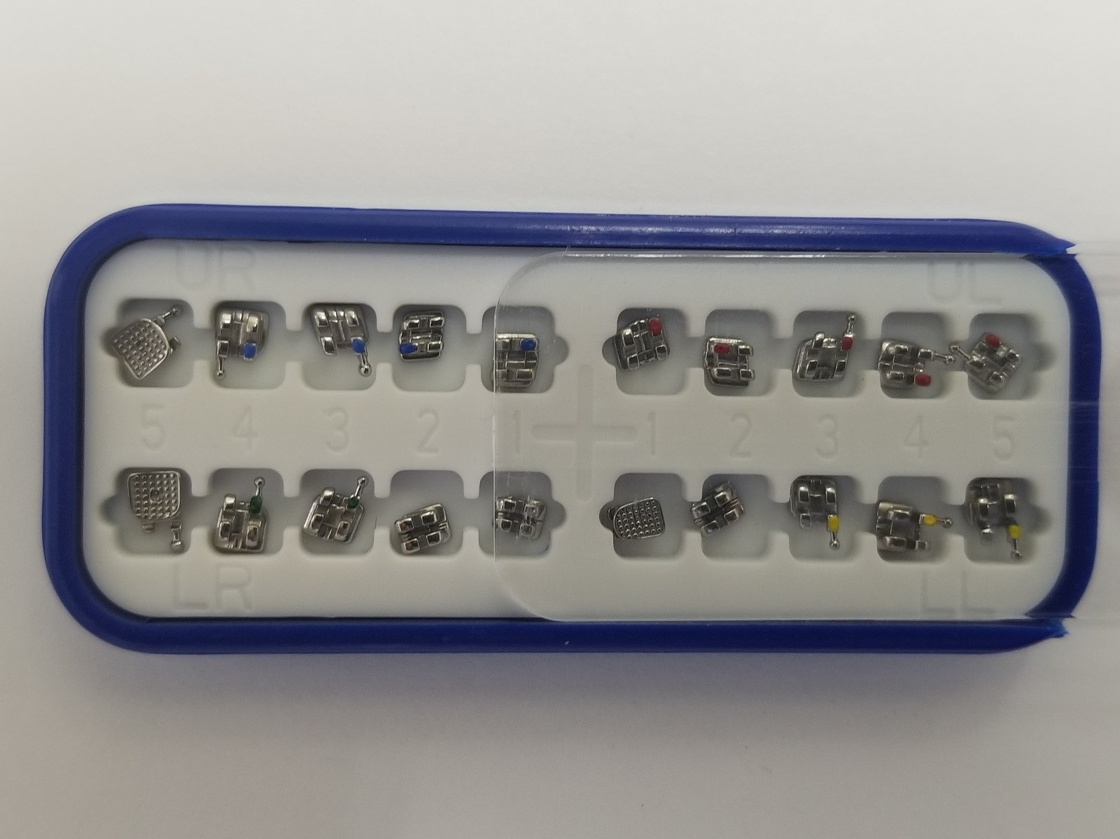 10 Cases (200 pcs) BRACKETS MIM Monoblock Mini ROTH or MBT 0.18 or 0.22 W/H 345