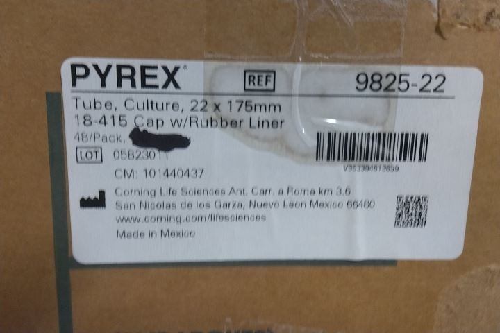 Pyrex 9825-22 48 Pk 50 mL Tube Capacity Glass Culture Tube with Screw Cap