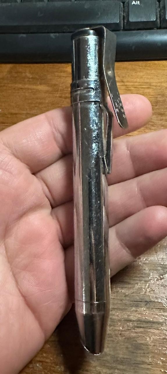 Vintage DR Doctors Pen Light Chrome Made In USA – WORKS GREAT!
