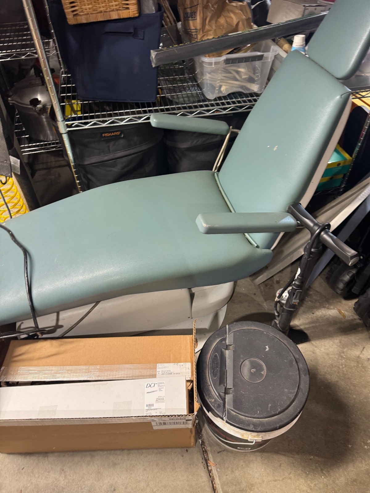 Royal PDII Medical/Dental Chair – Tattoo, Esthetic, Spa, Piercing, Cosmetic