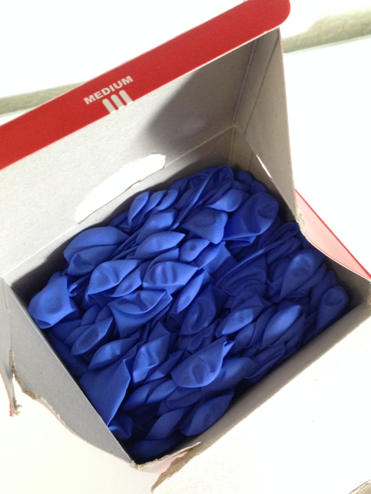 Medicom Vulcan Nitrile Gloves Indigo Size Medium 150 Count General Purpose