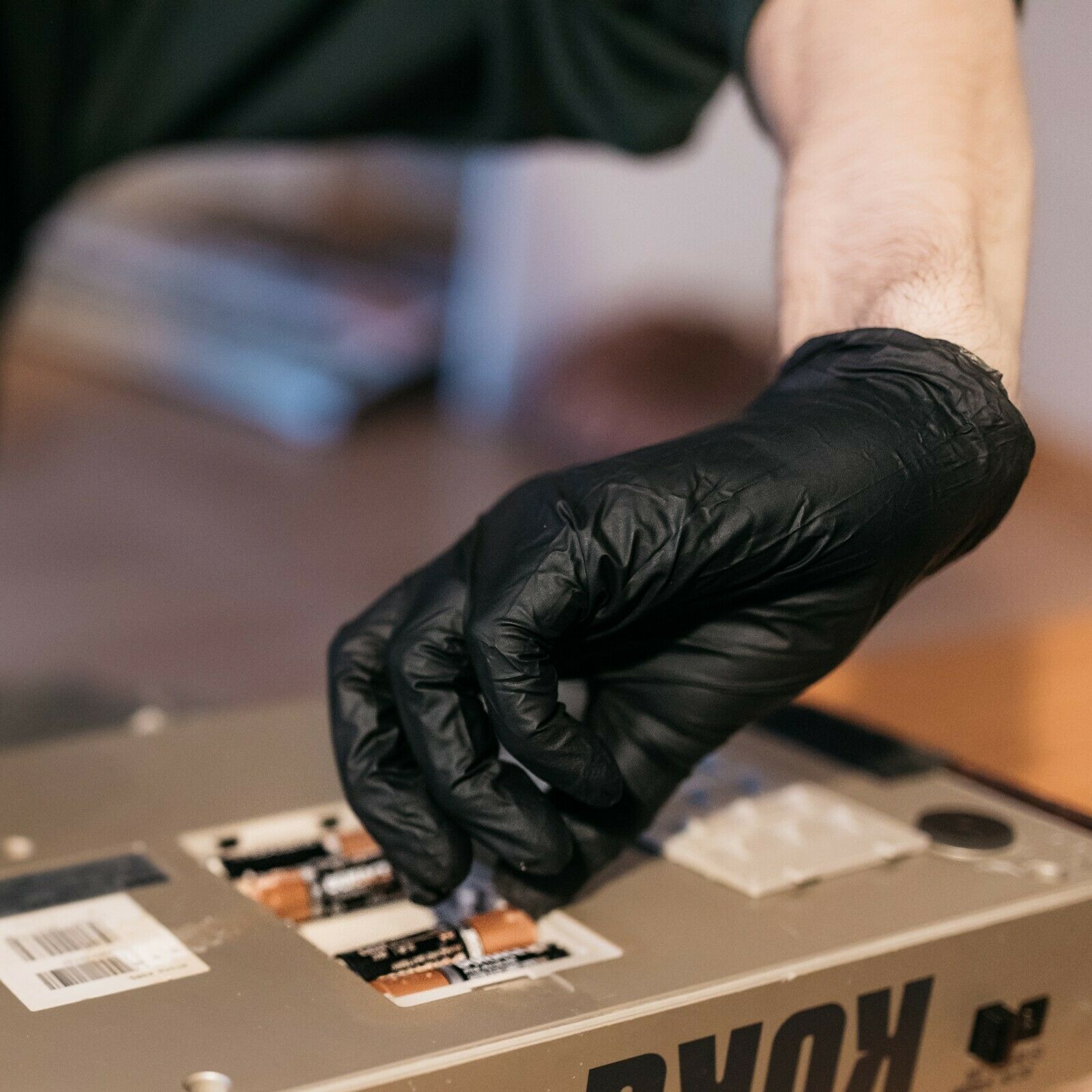 1st Choice 5 mil Industrial Black Nitrile Gloves, Latex & Powder-Free
