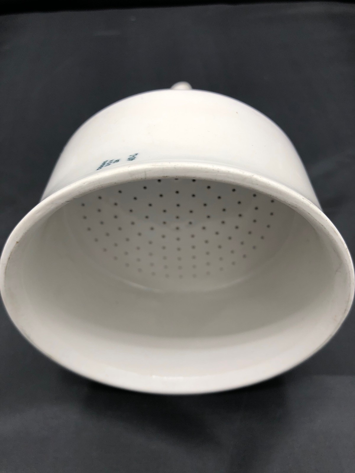 COORSTEK Porcelain 165mm L 108mm ⌀ 320 mL Buchner Vacuum Filter Funnel 60243
