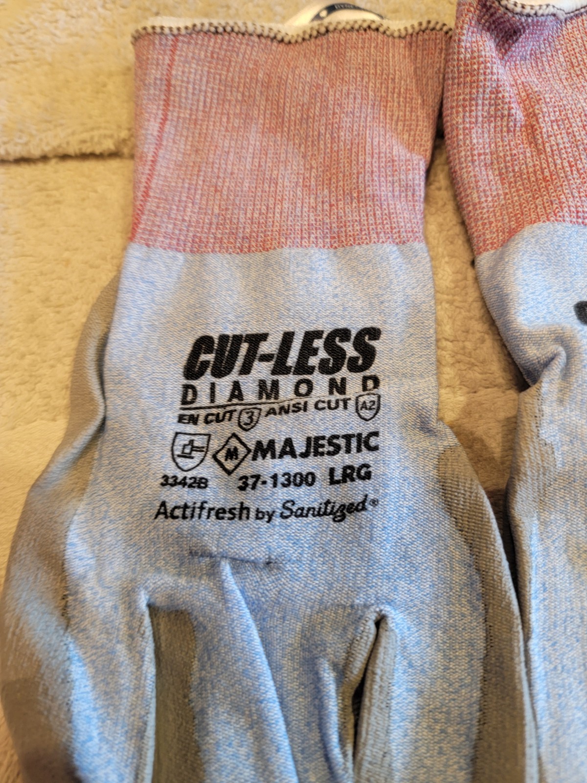 Cut-Less Majestic 37-1300/L Diamond Seamless Knit Glove, Vend, 12pk.