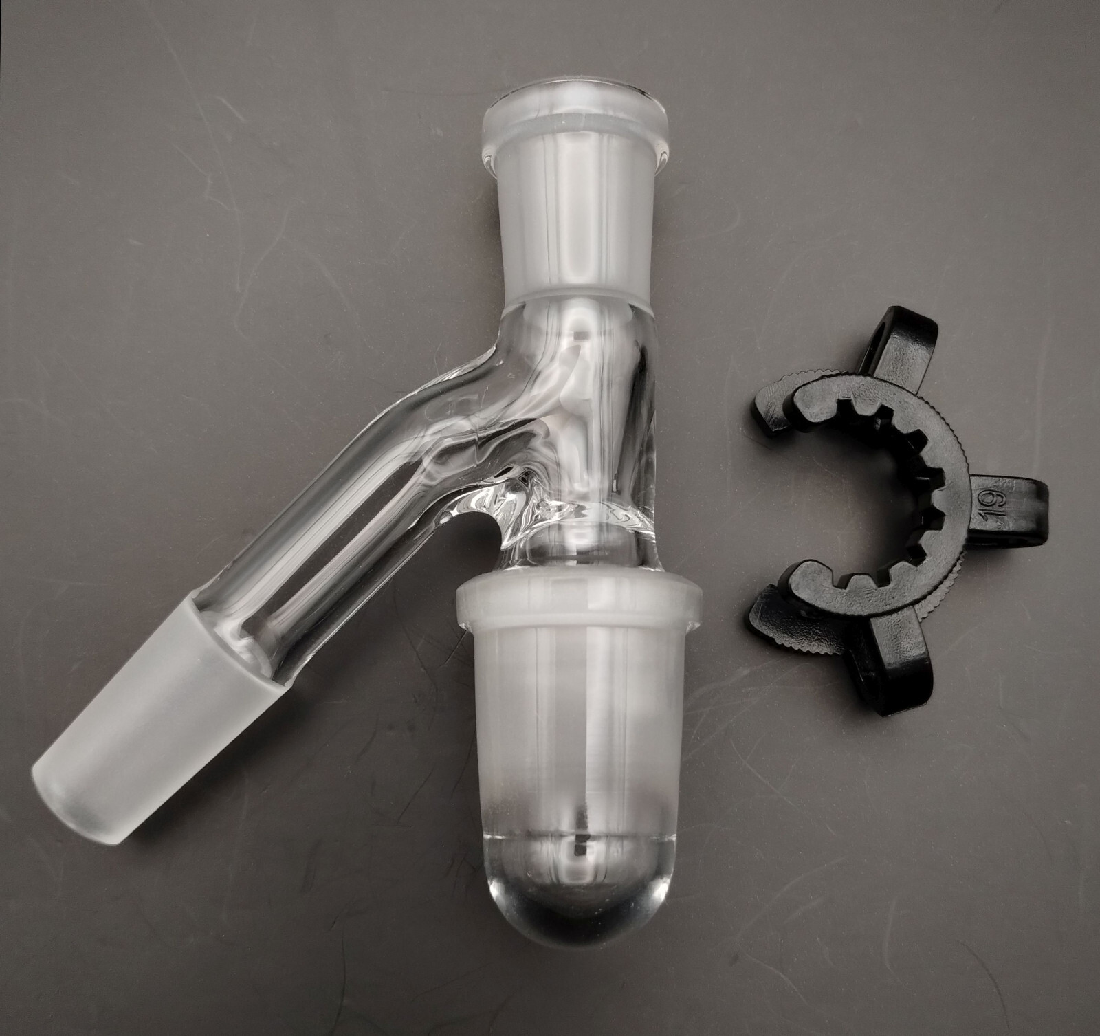 14mm Female – 14mm 45 Degree Male Glass Reclaim Removable Jar USA