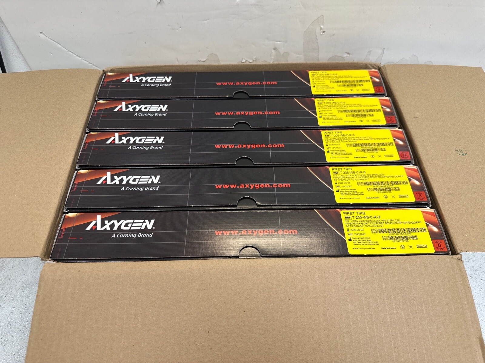 5 Boxes NEW Axygen Pipet Tips fits 1-200µL Wide Bore T-205-WB-C-R-S 10 Racks box