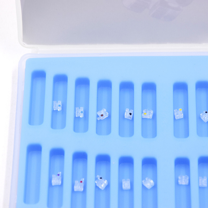 20Pcs/Box Dental Orthodontic Sapphire Bracket Monocrystalline Roth 022 345Hook