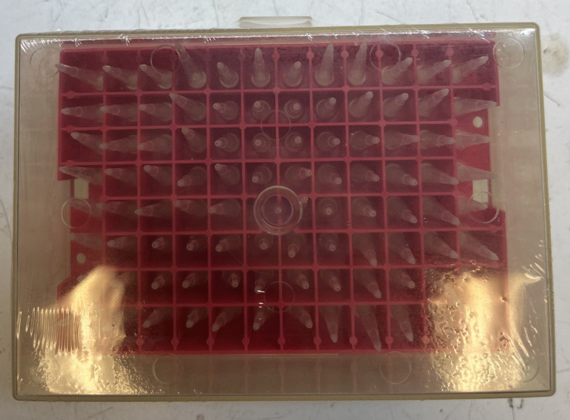 Axygen TF-200-L-R-S Filter Pipette Tips 1-200 µL Sterile Racked 10 Racks