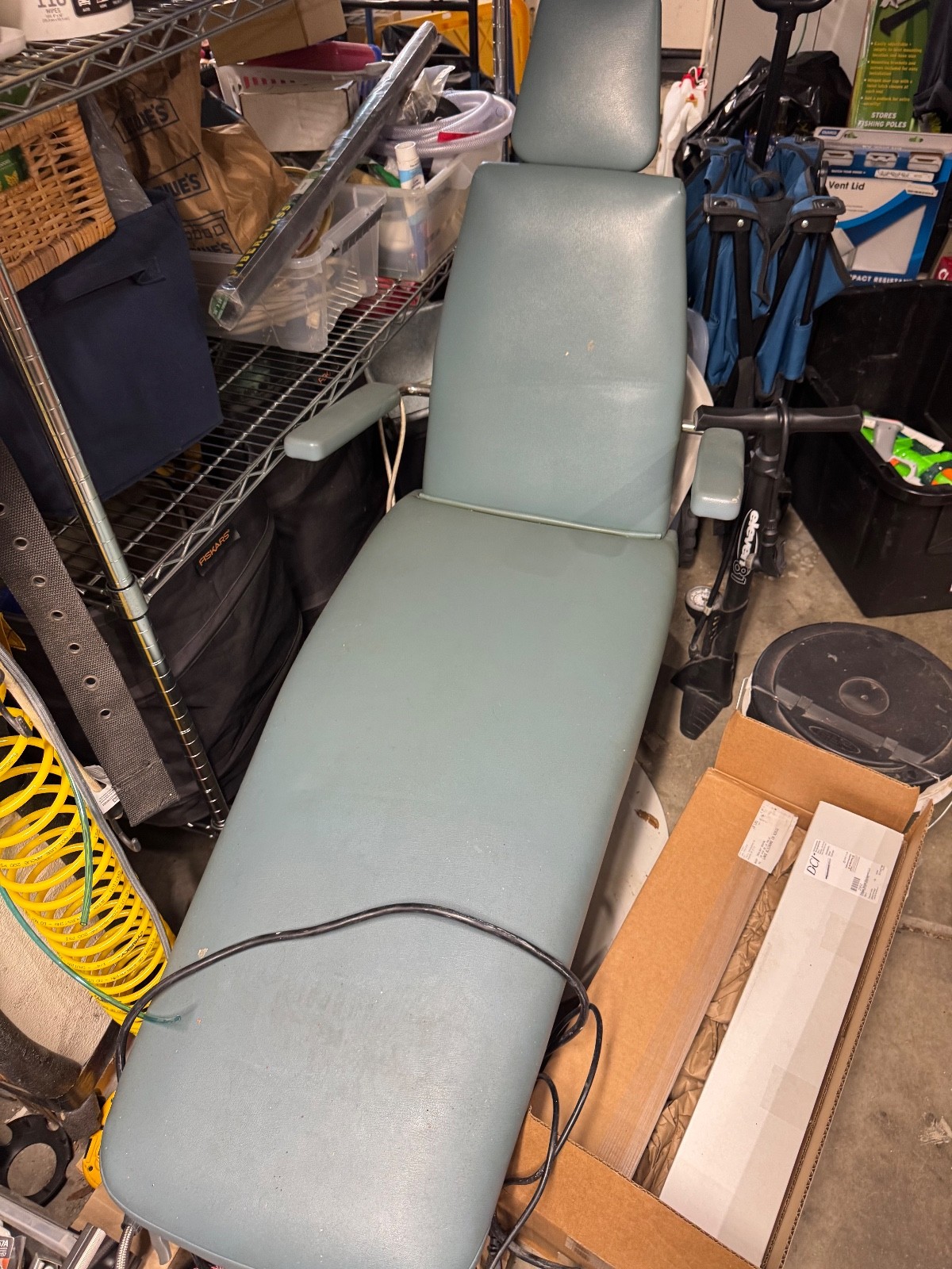 Royal PDII Medical/Dental Chair – Tattoo, Esthetic, Spa, Piercing, Cosmetic