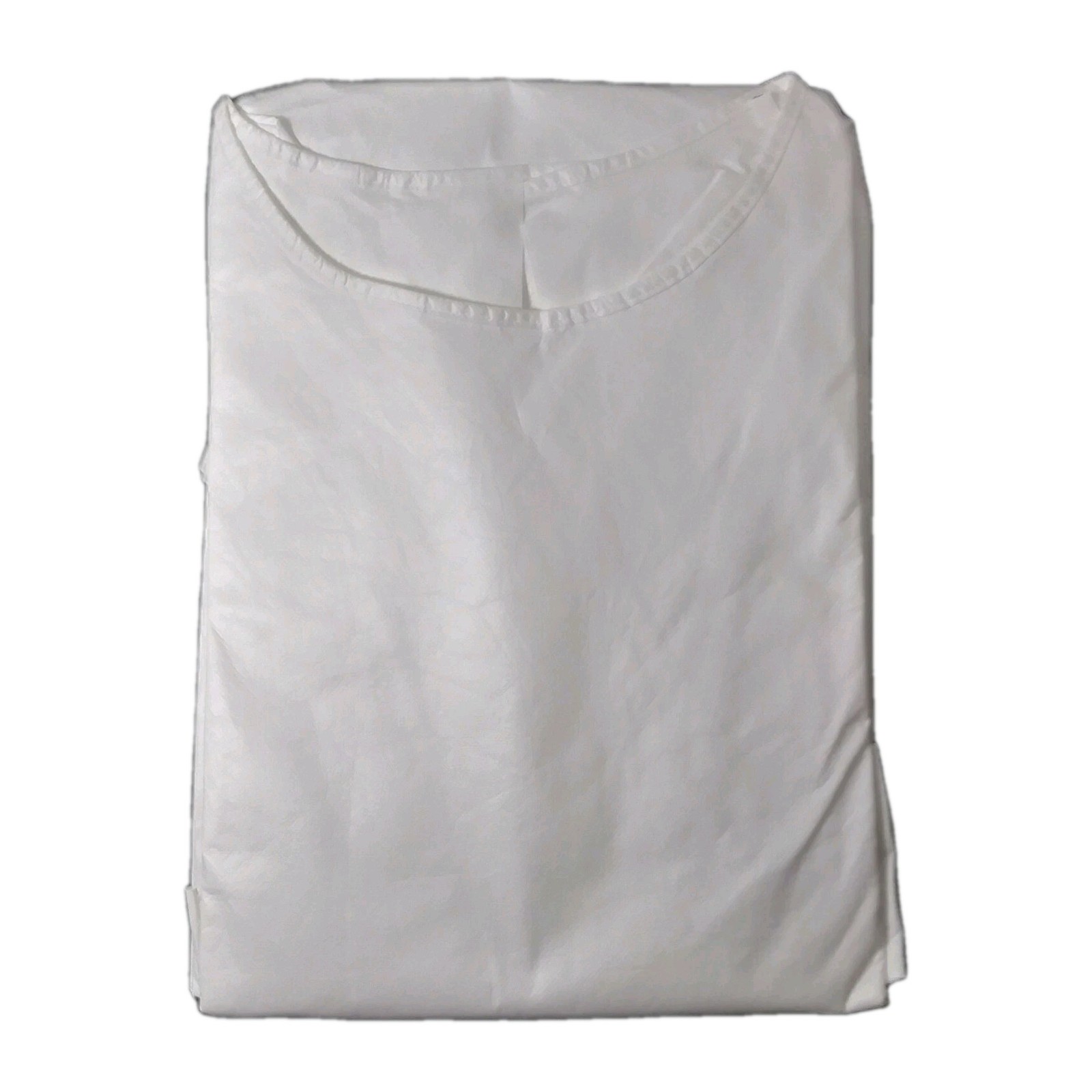 Seniorwear Unisex Large White Disposable Isolation Gowns Without Medical Claims