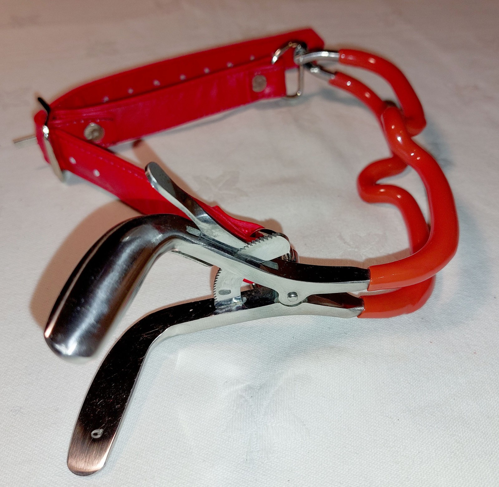 PVC Coated Jennings Mouth Gag Dental Gag Red Soft Leather Strap UK Seller