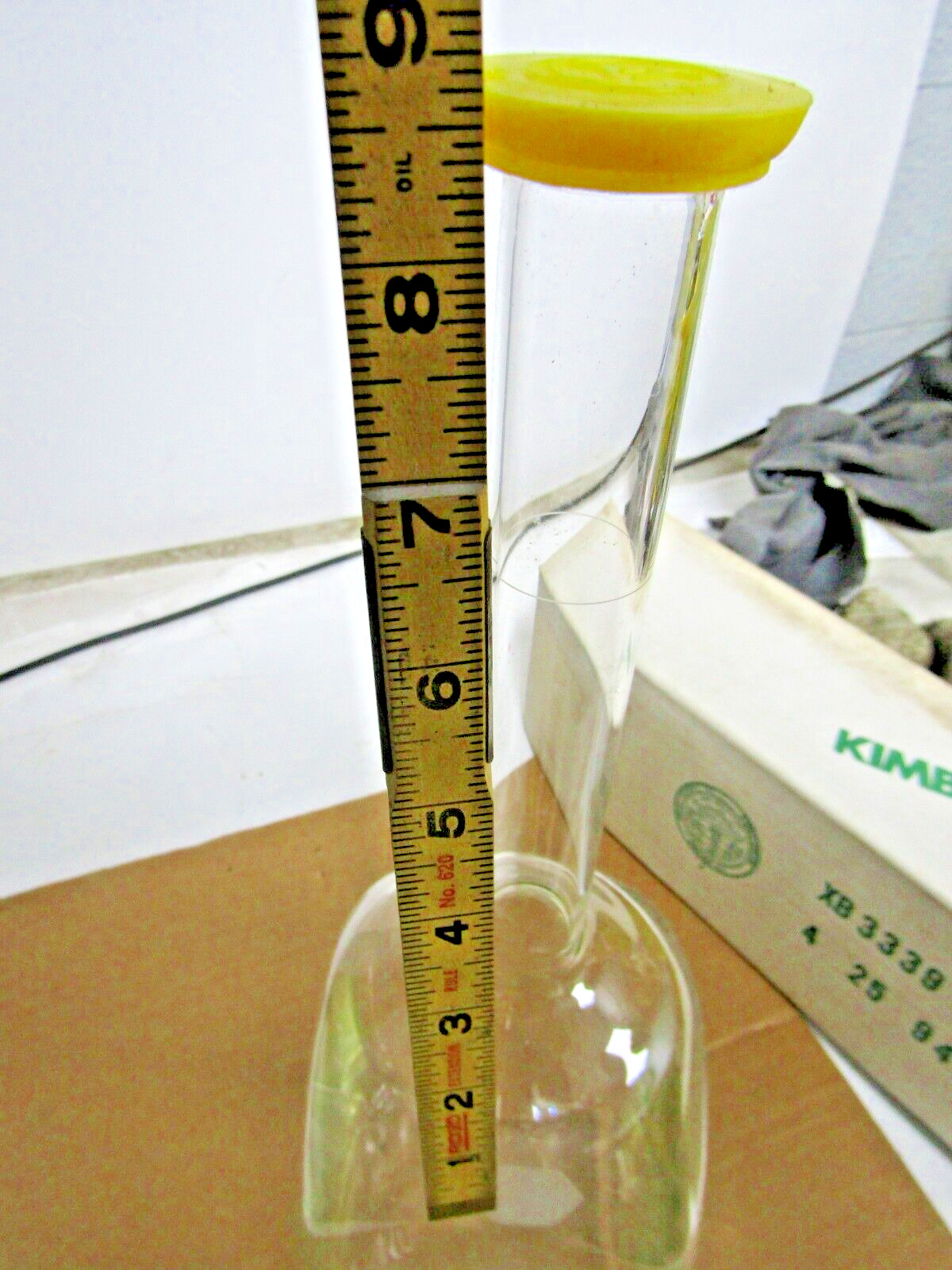 ✌️NEW KIMAX CLASS A SQUARE VOLUMETRIC FLASK 2000ml 28000-2000 WITH SNAP CAP