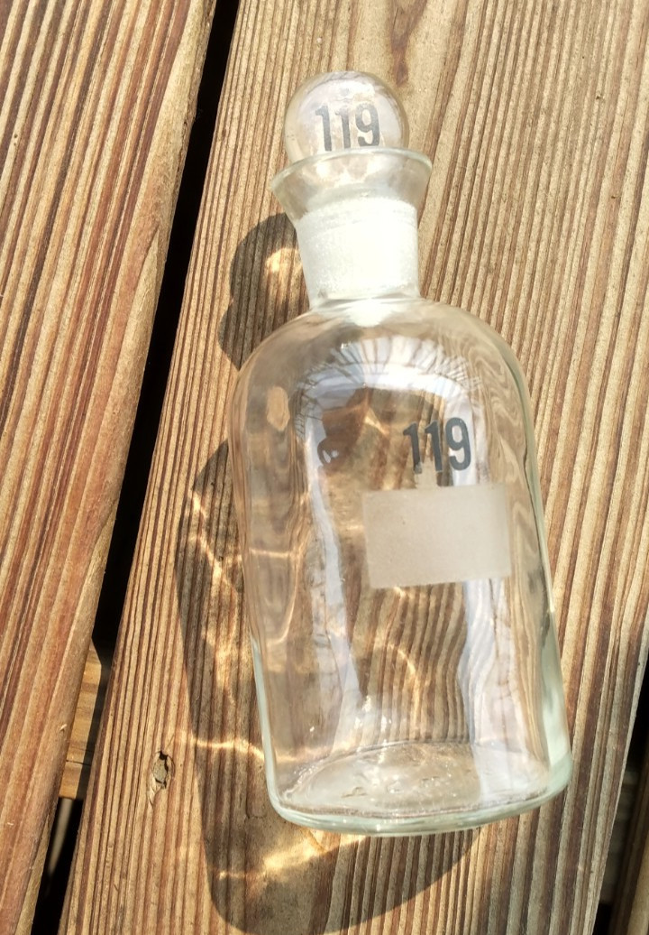 Vntg Glass bottle/glass Stopper # 119 Chemistry Science Lab Glass Equipment ∆USA
