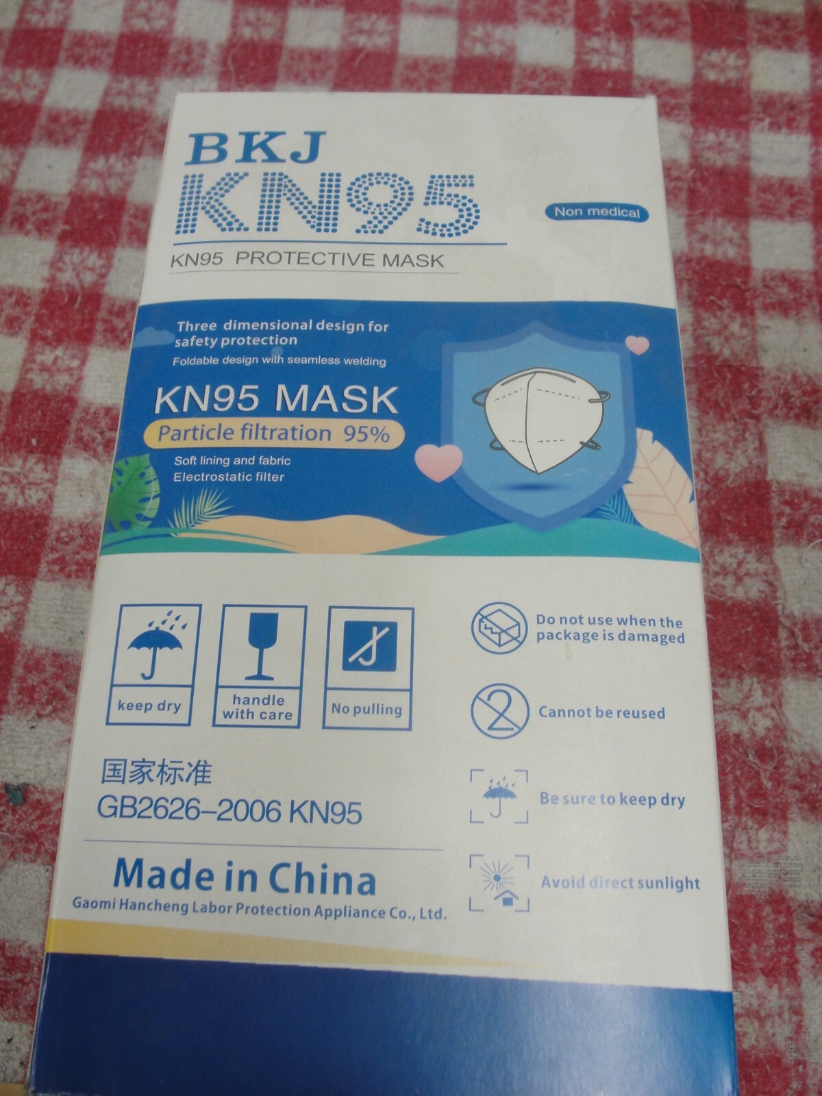 (50) Pieces BKJ White KN95 Protective Face Mask Disposable Respirator PFE 95%