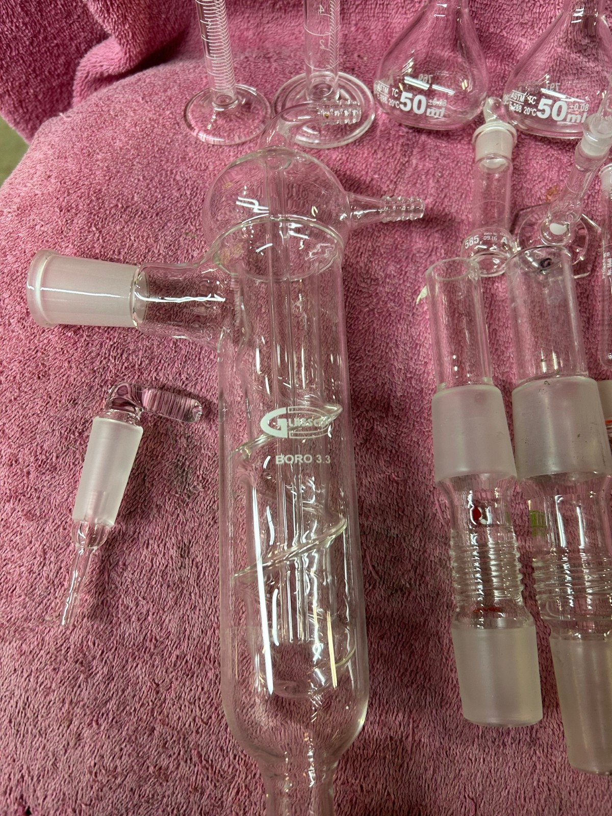 Lot of Chemistry Laboratory Glassware Science Lab Glass Equipment Labware Lab
