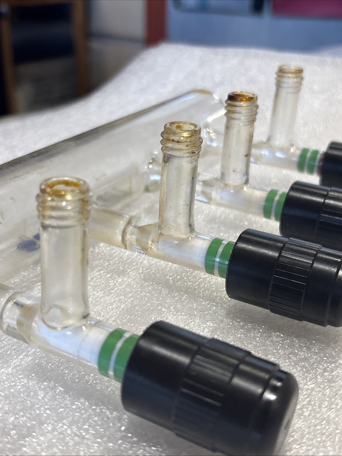 Lab Society Glass Valve PTFE Manifold 4-way GL-14 & GL-18 Laboratory Chemglass