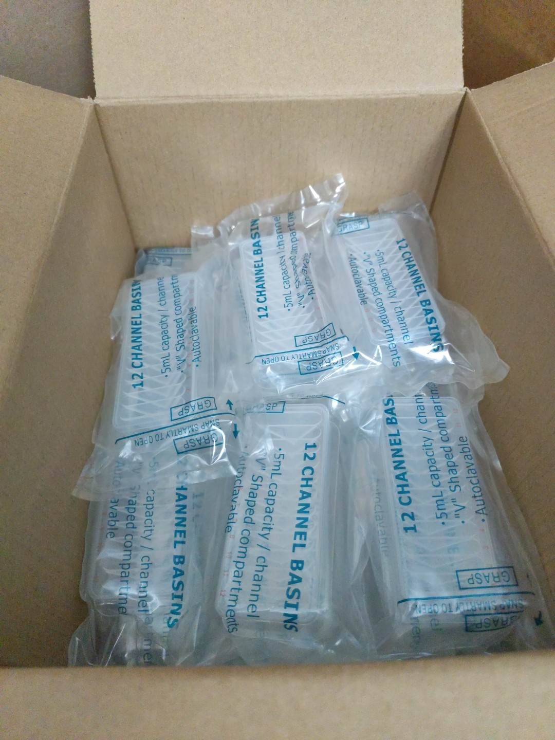 About 29 PCs Argos 12 Channel Pipette Basin