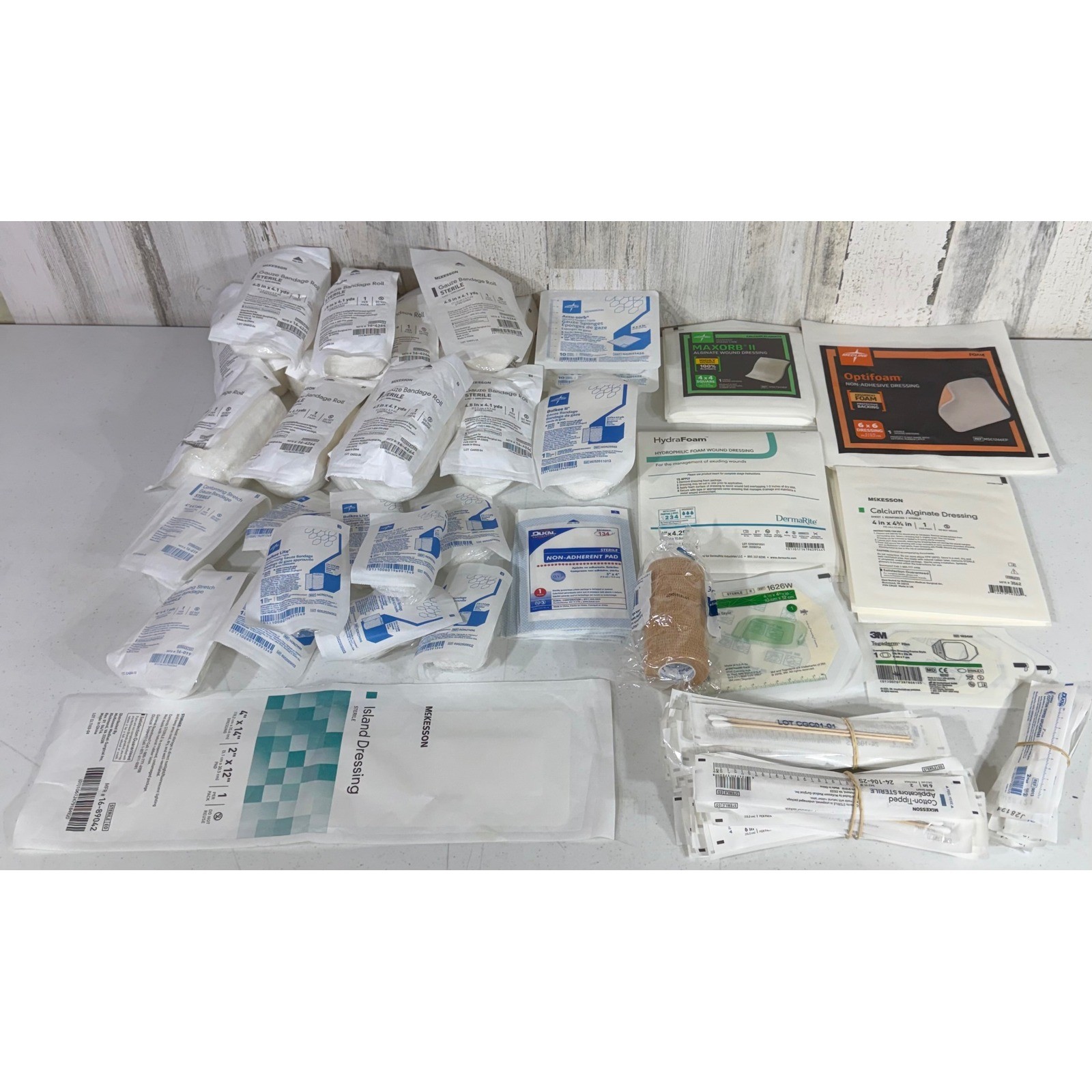 Large Wound Care Medical Supply Lot Mixed Sizes White Sterile Bandage Dressing