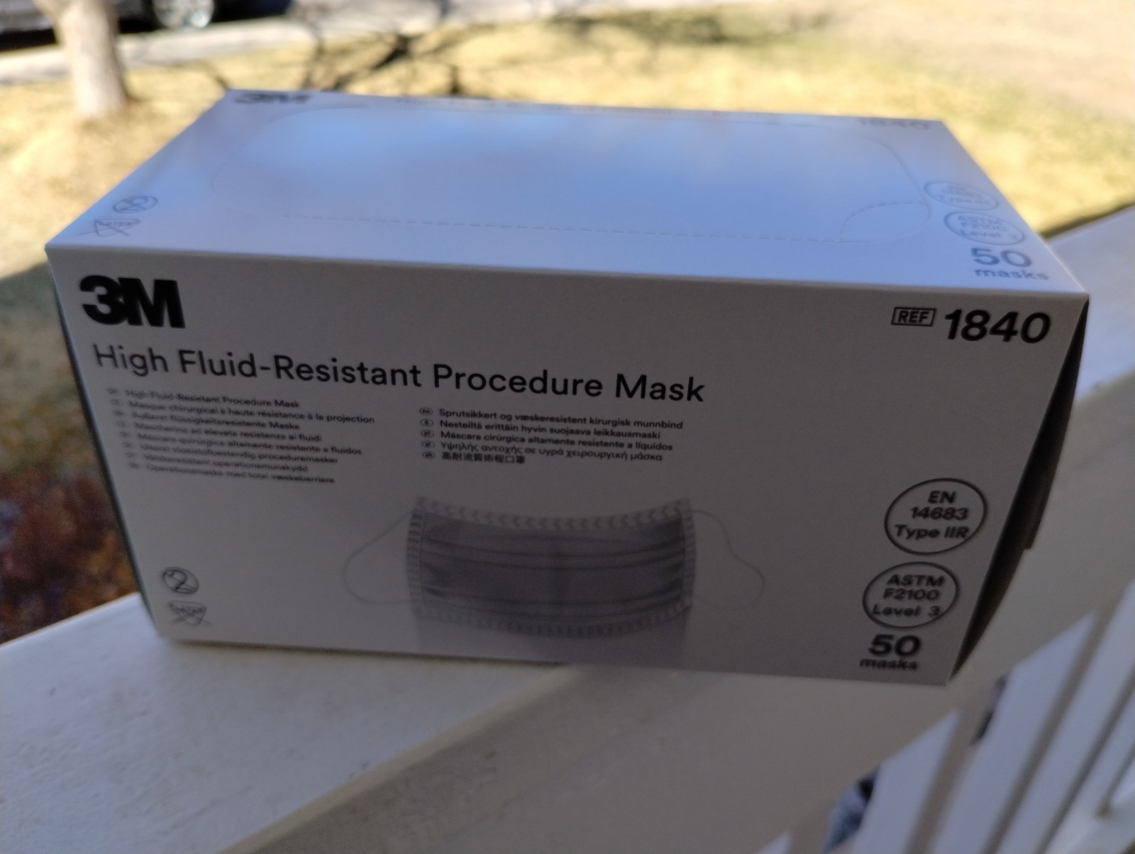 *50-Pieces* 3M High Fluid-Resistant Procedure Earloops Face Mask 1840