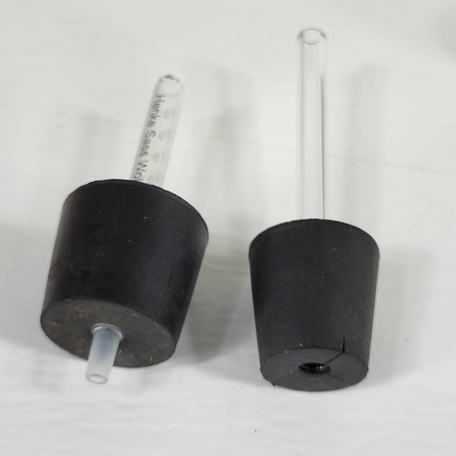 UNBRANDED Assorted Rubber Stops for Laboratory Glass Flasks, 43 Count Total
