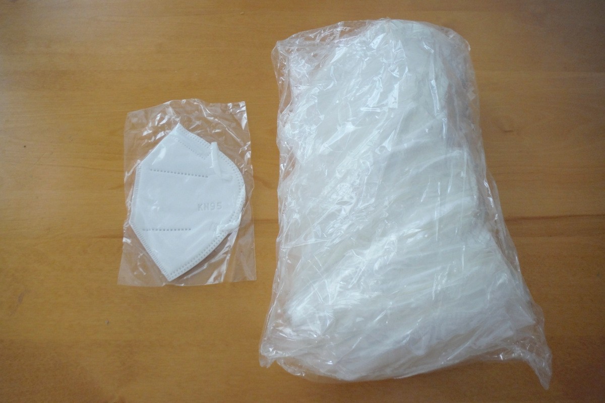 Single Pack 50-500 White KN95 Face Mask 5 Layer C.E Approval FFP2 95% Respirator
