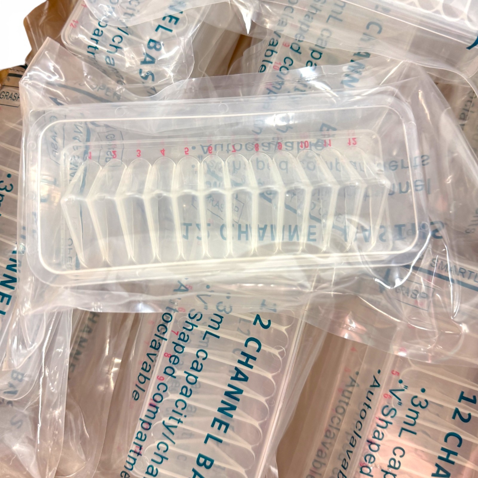 Cole-Parmer 04395-33 12-Channel Pipetting Reservoir Basin 3mL Sterile Pack of 14