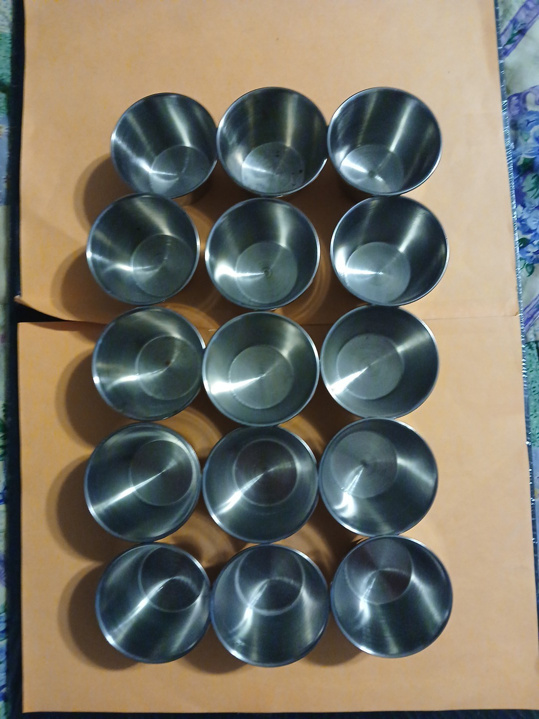 Lot of 16 STAINLESS STEEL 60mL 2oz Surgical Dental Laboratory Mixing Cups