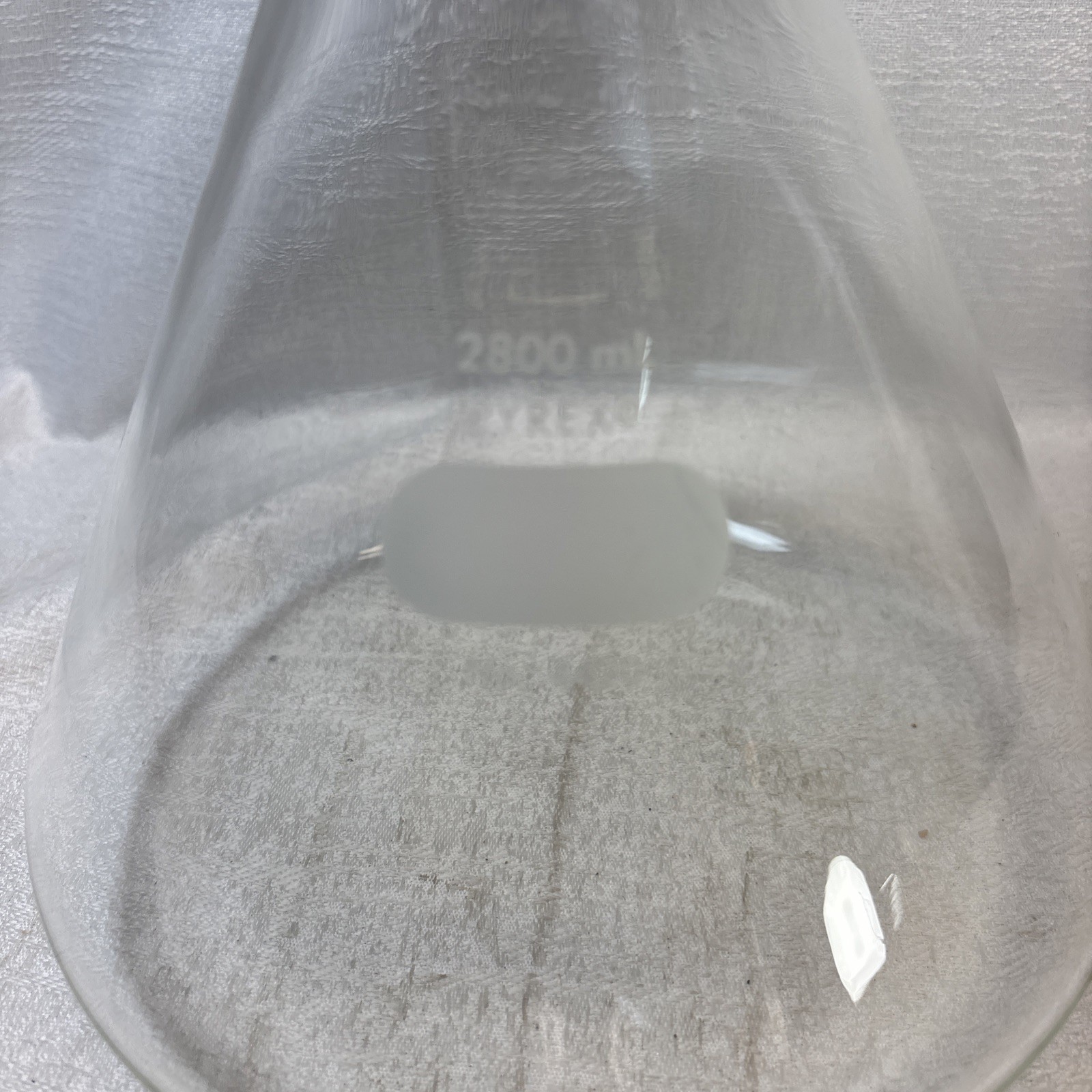 Pyrex® Fernbach culture flask 2800mL No. 4420